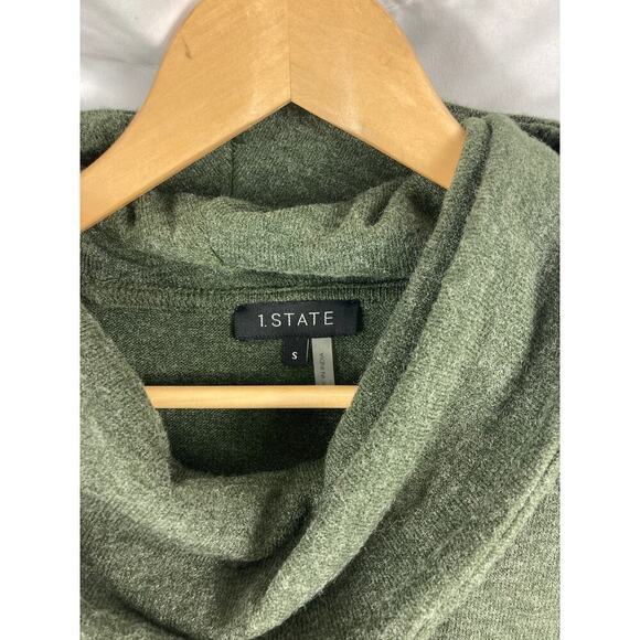 1 State Cowl Neck Layered Bottom Sweater Green Size Small - Picture 3 of 6